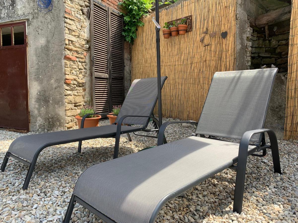 Bed and Breakfast La Luce Delle Colline Serravalle delle Langhe Экстерьер фото